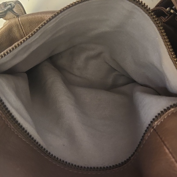 Day & Mood Greta Woven Genuine Leather Shoulder Purse Convertible Backpack Bag - Picture 9 of 15